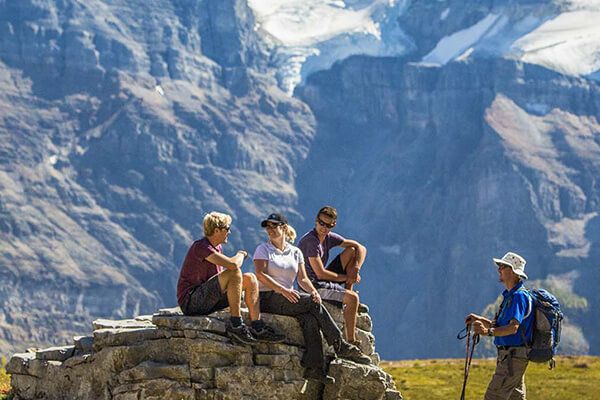 Banff National Park Guided Hike with Lunch